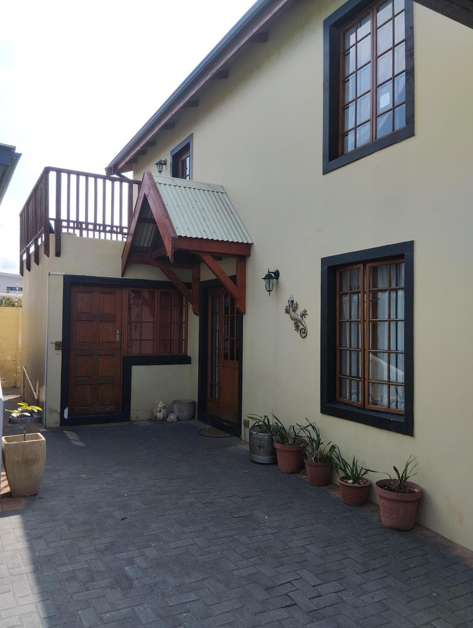 The Olde House Apartment Port Elizabeth Exterior photo